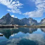 Дом отдыха Lofoten Рейне